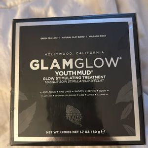 Still in the wrapper GLAMGLOW